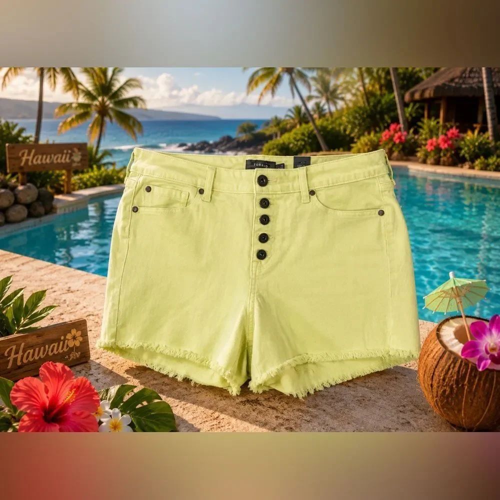 Torrid NWT SZ 12 Yellow Button-Up Denim Jean Shorts